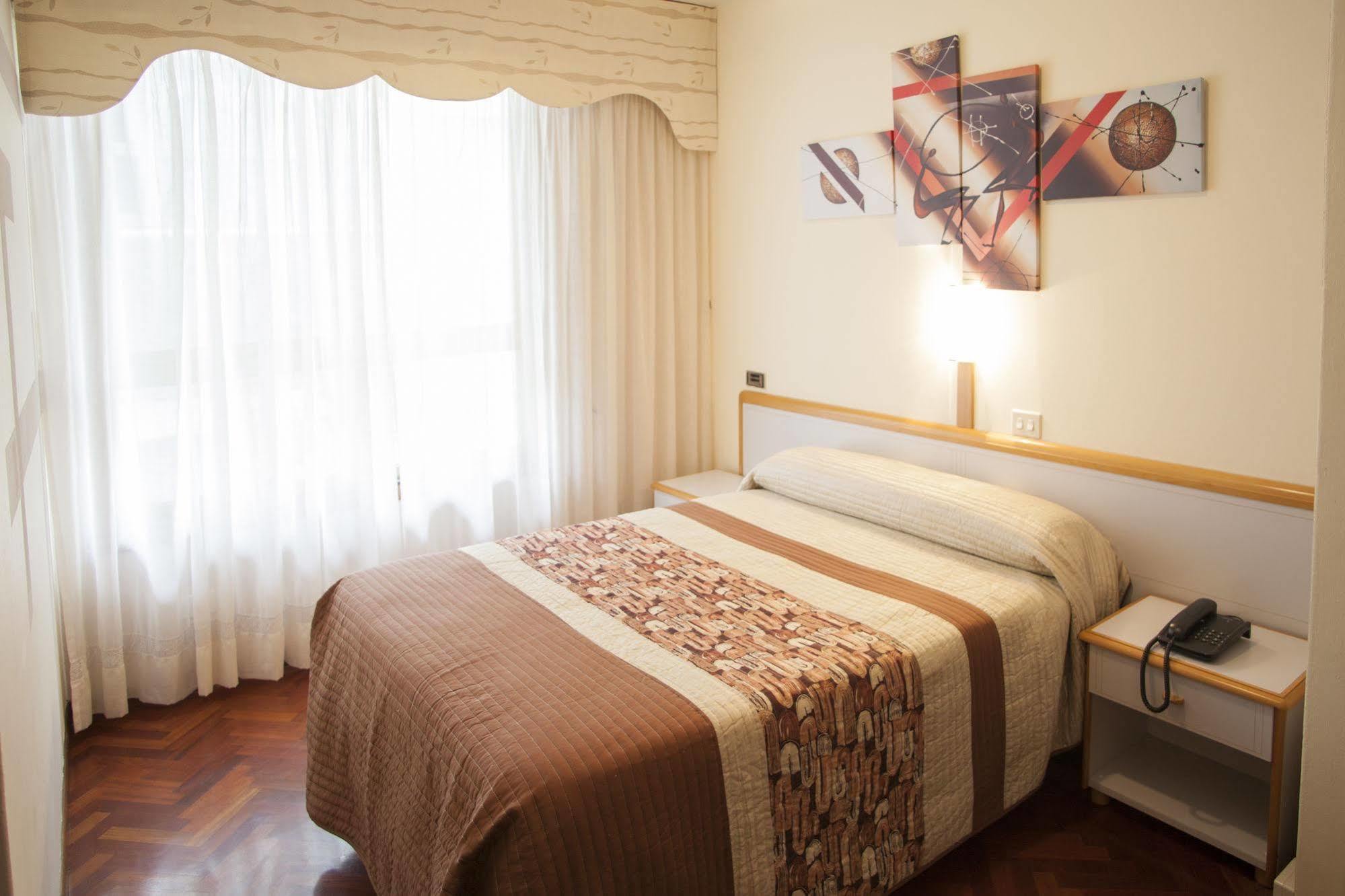 Hotel Cristal 1 A Coruña Dış mekan fotoğraf