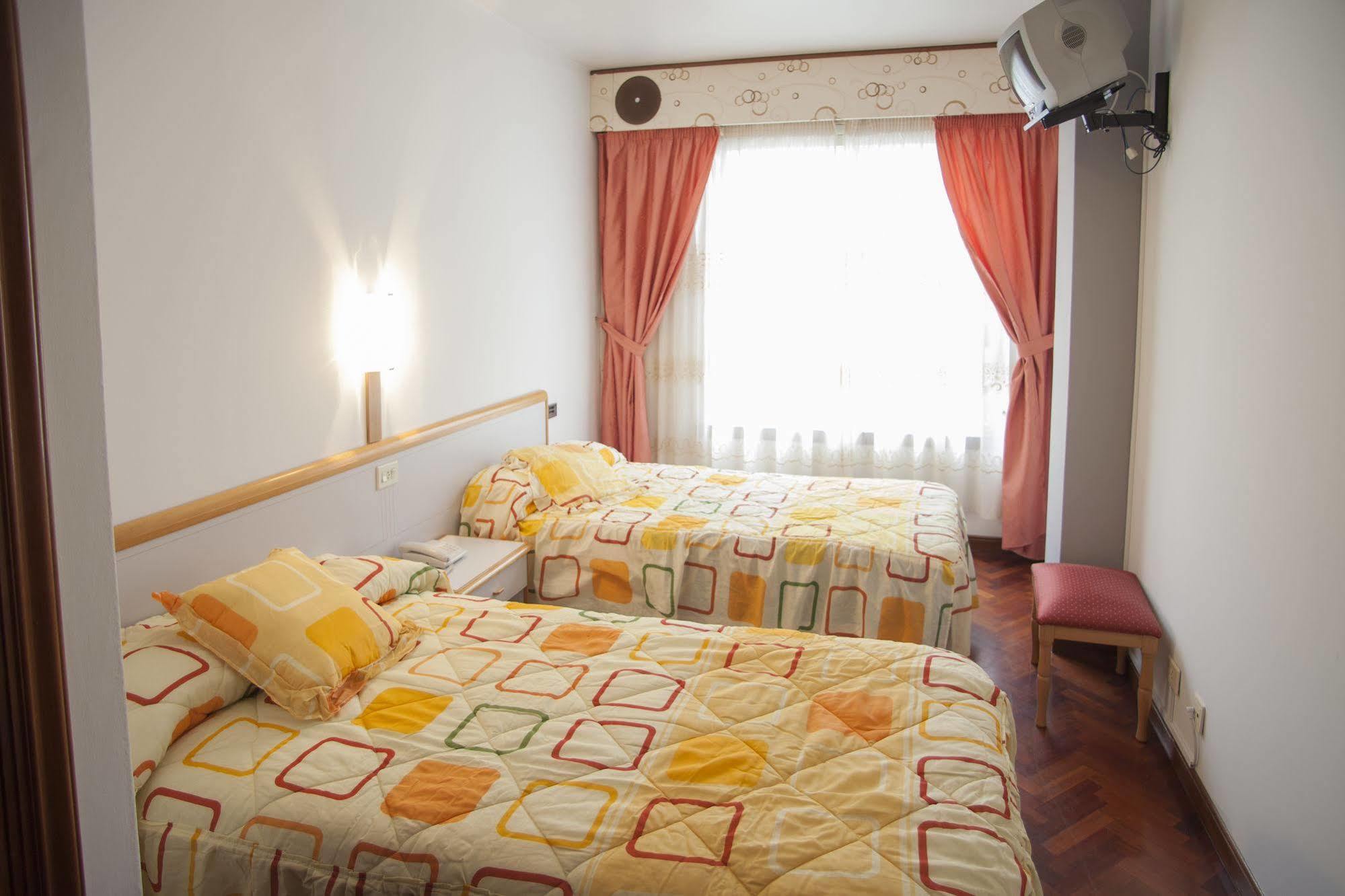 Hotel Cristal 1 A Coruña Dış mekan fotoğraf